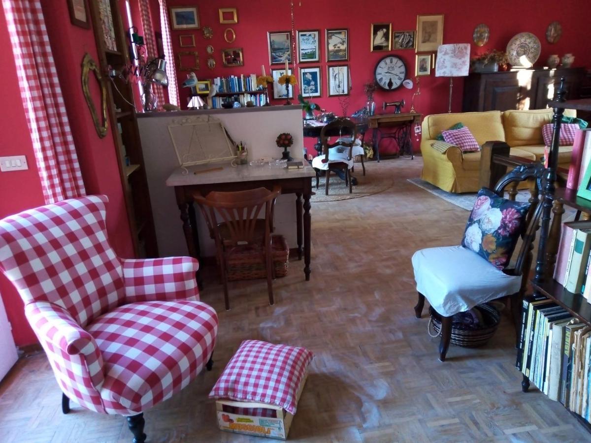 B&B La Gallinella Rossa Baschi Exteriér fotografie